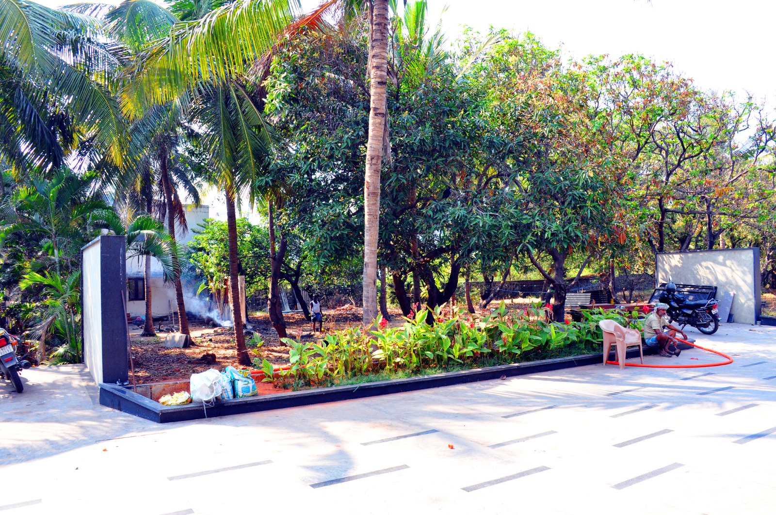 Premium villa plot for sale in Vettuvankeni ECR